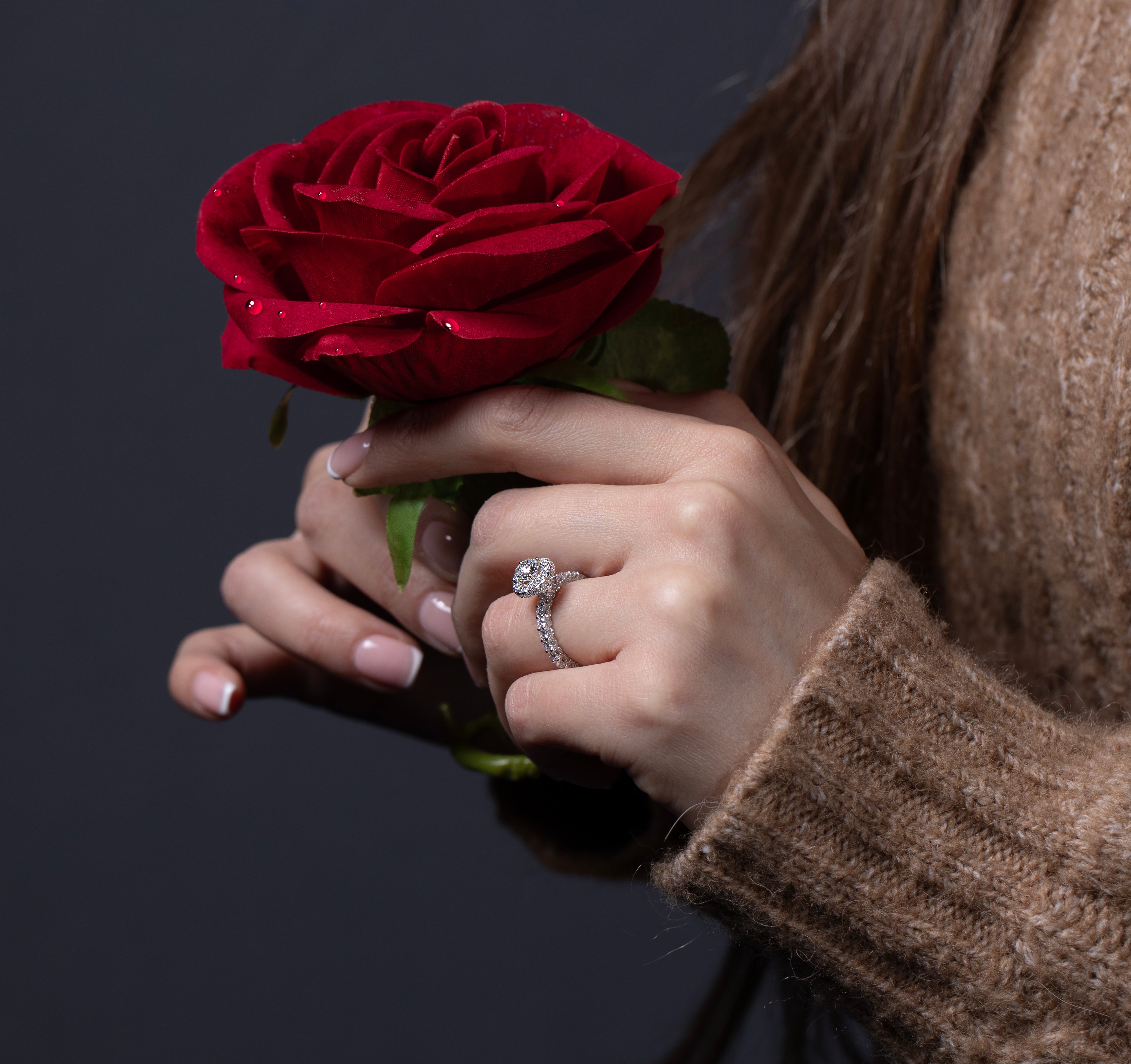 LUXURY ENGAGEMENT & WEDDING RINGS