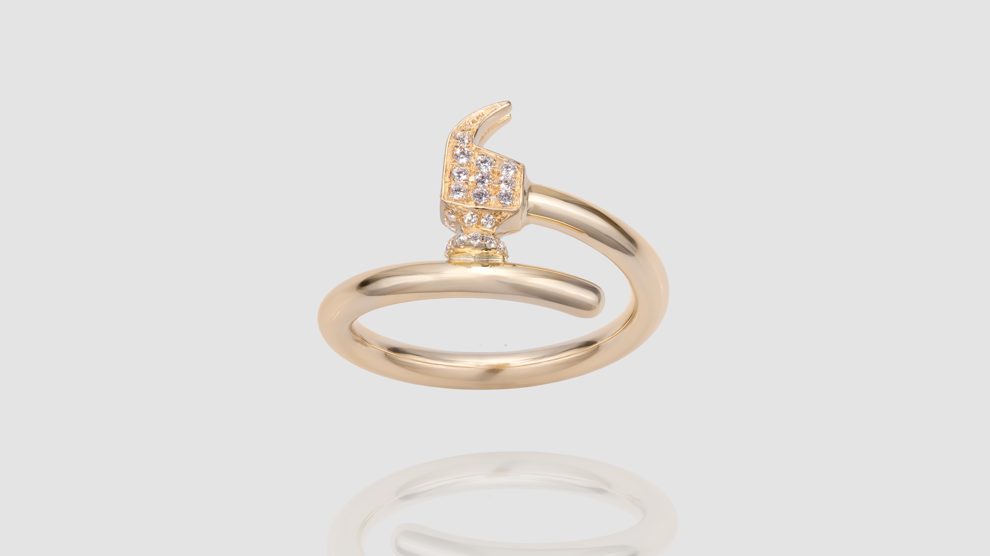 18K Yellow Gold Diamond Chakoch Head Ring