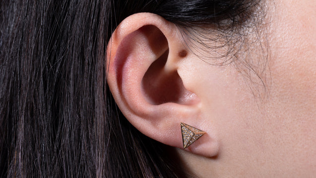 14K Yellow Gold Pyramidal Shape Diamond Earrings
