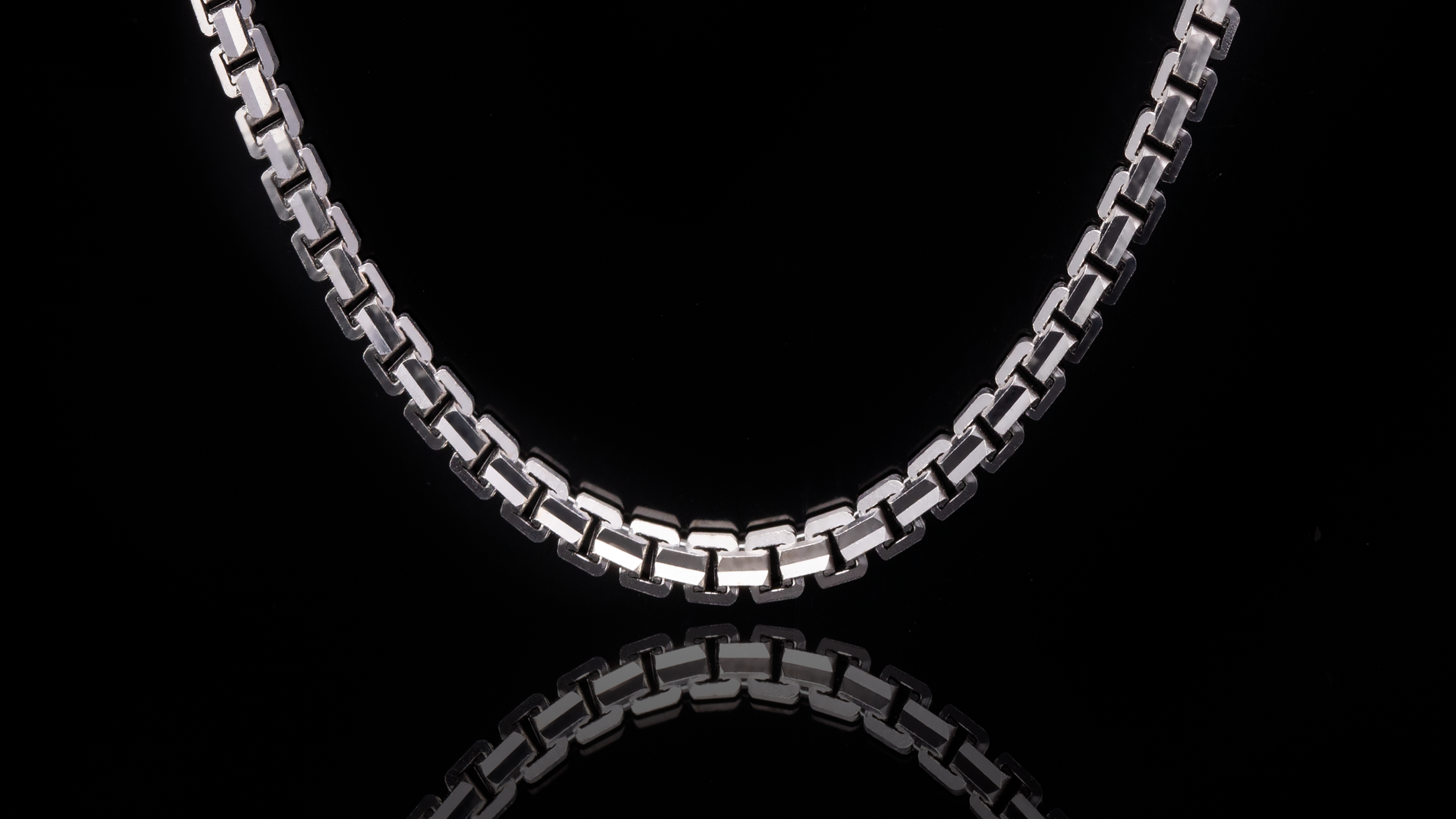 10K Gold Ashor Link Chain