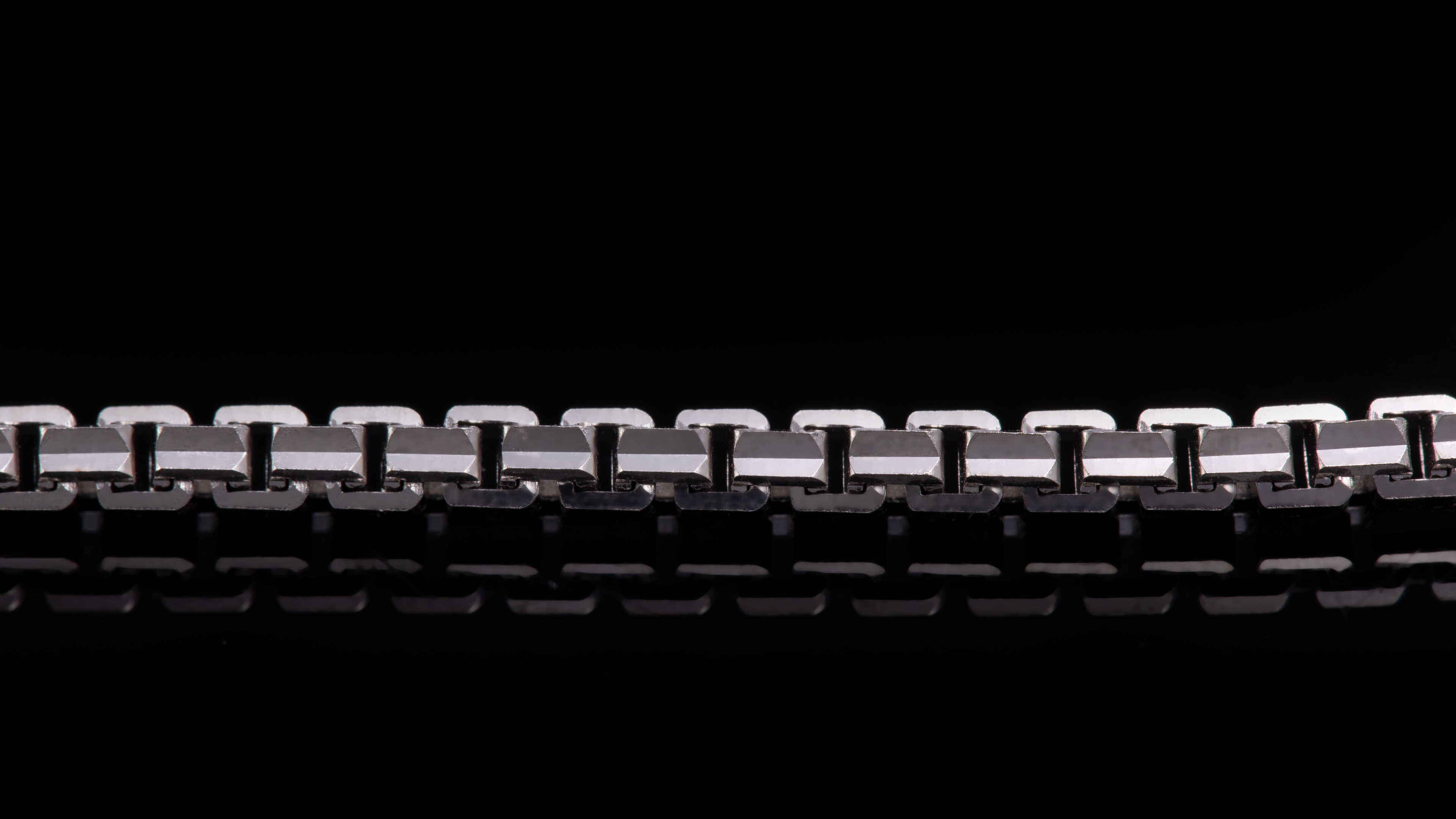 18K Gold Ashor Link Chain