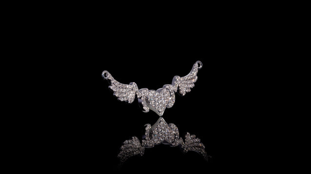 18K White Gold Diamond Flying Love Mom Heart Pendant