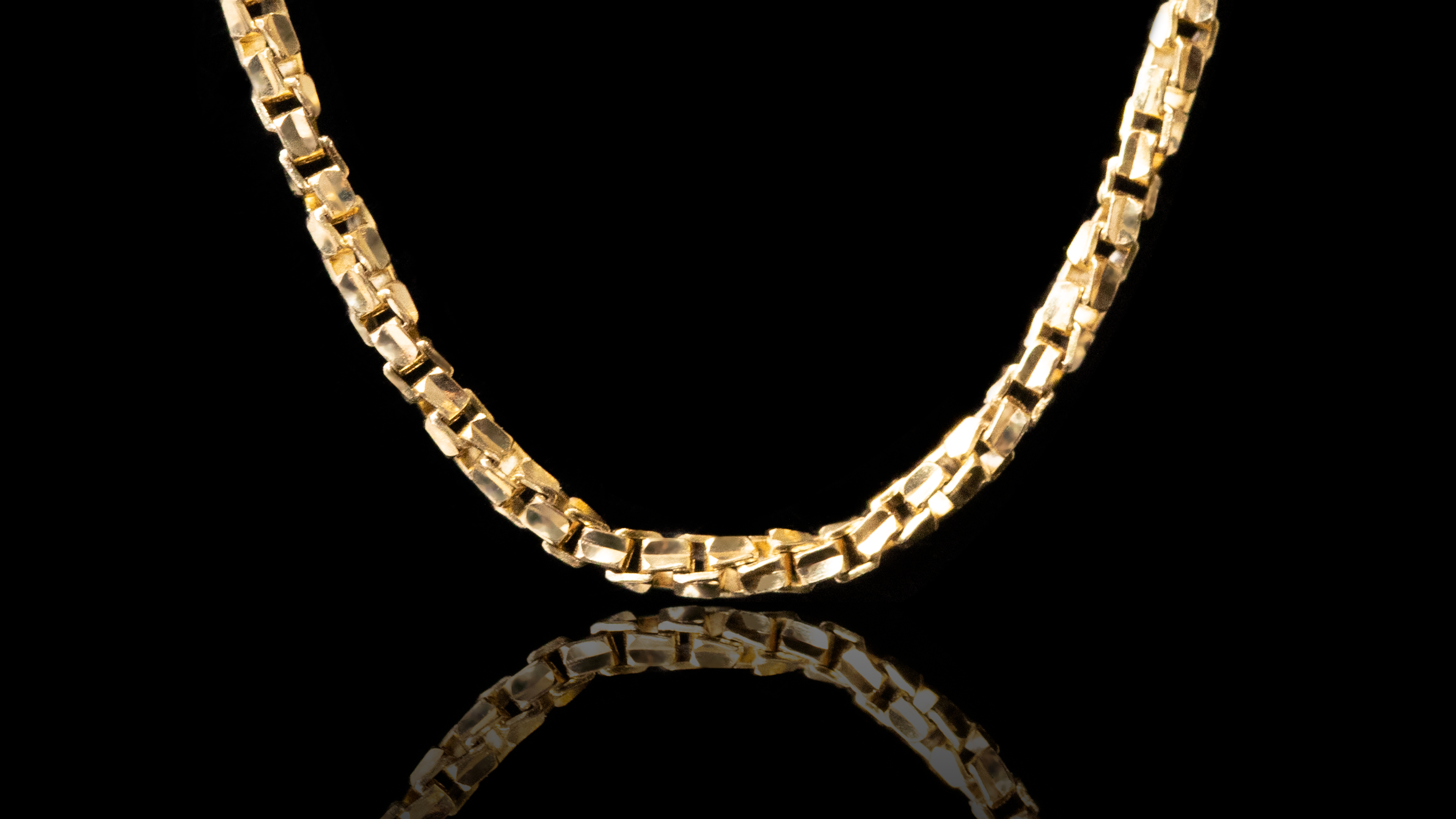 10K Yellow Gold Day Link Chain