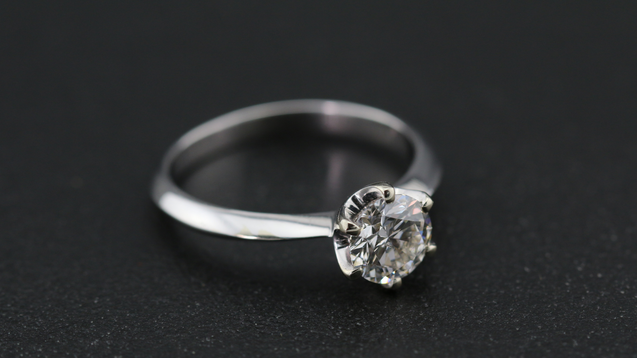 18K White Gold 6-Prong Solitaire Engagement Ring