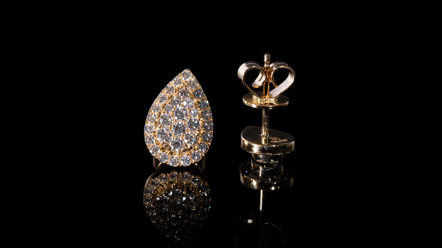 18K Yellow Gold Pear Diamond Earrings