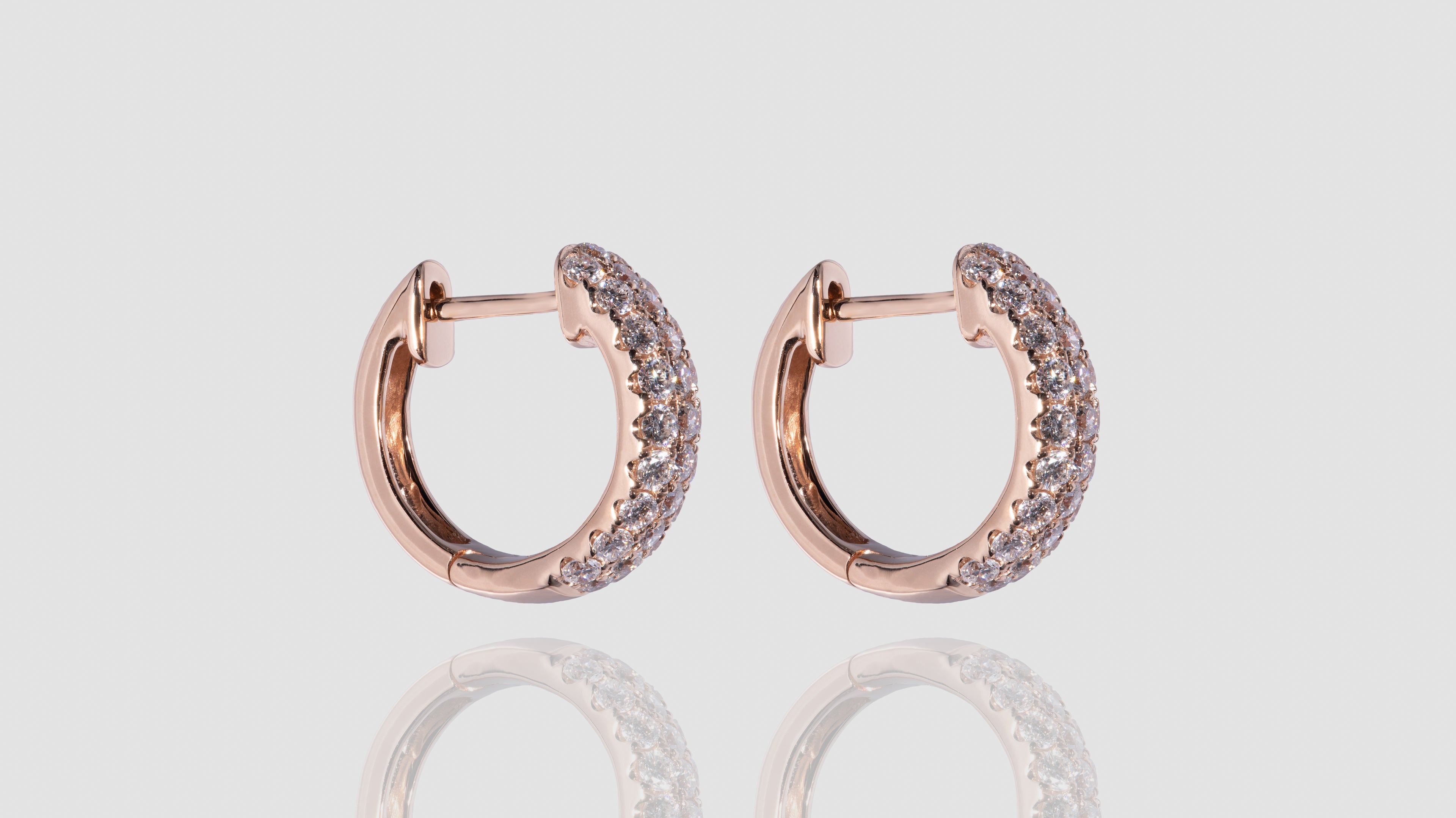 18K Yellow Gold Kilani Pave Diamond Huggies