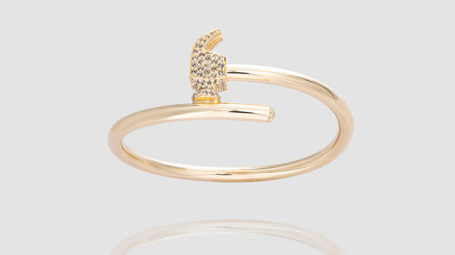 [Pre-Order] 18K Yellow Gold Diamond Chakoch Head Bangle Bracelet (17-20)